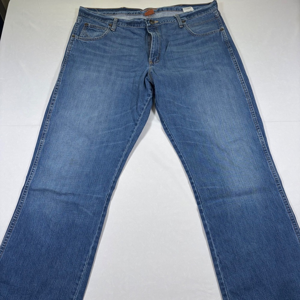 Wrangler Mens Bootcut Jeans Medium Wash Blue Denim WRT20TB 40x32